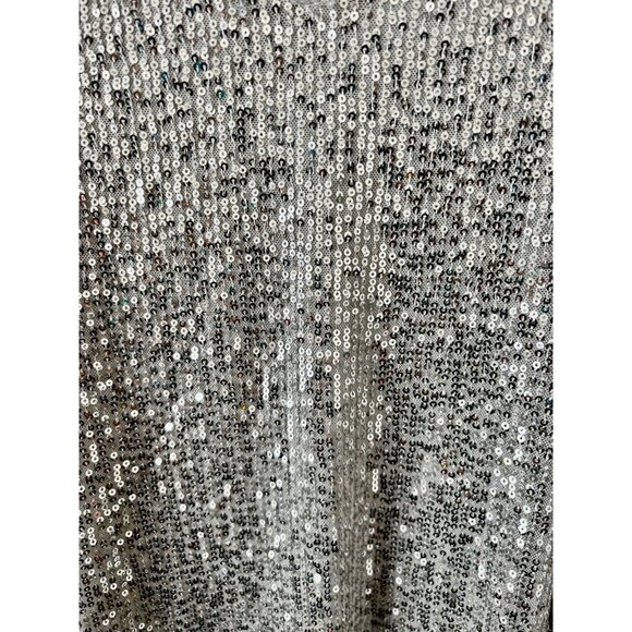 Torrid Tank Top SZ 0 Silver Sequin V-Neck Sparkly Going Out Festival Disco-core - Picture 10 of 10
